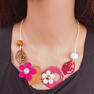 Γυναικεία δήλωση Σαλιάρα κολιέ Vintage γεωμετρικά ξύλινα κολιέ Μενταγιόν Γυναικεία διακόσμηση λαιμού Νέα μόδα κοσμήματα δώρα