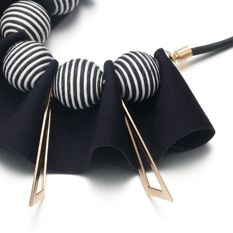 Vintage Fabric Art Statement nyaklánc női kötéllánc golyós medálok nagy nyakláncok kézzel készített etnikai divatékszerek