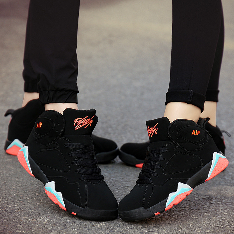 Kiváló minőségű tavaszi férfi kosárlabdacipő divatos színek csúszásmentes cipők légáteresztő kopásálló kosárlabda vulkanizált cipők