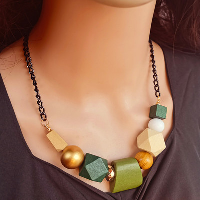 Vintage etniski ģeometriski mežains raksts ar krūšu kaklarotu sievietēm koka krelles kuloni kaklarotas sieviešu ballīšu apkakles modes rotaslietas