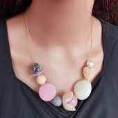 Korea vintage akrüülhelmed Lilled rinnatükk Kaelakeed Ripatsid Naiste süda Puidust helmestega kaelakee Tüdrukute riided Esteetilised ehted