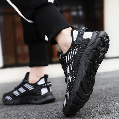 Férfi tornacipő Légáteresztő Kényelmes Puha Talp Csúszásmentes Futócipők Divatos fűzős Könnyű, kerek fejű járócipők