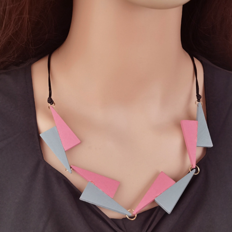 Μινιμαλιστικό γεωμετρικό ξύλινο κρεμαστό κολιέ για γυναίκες