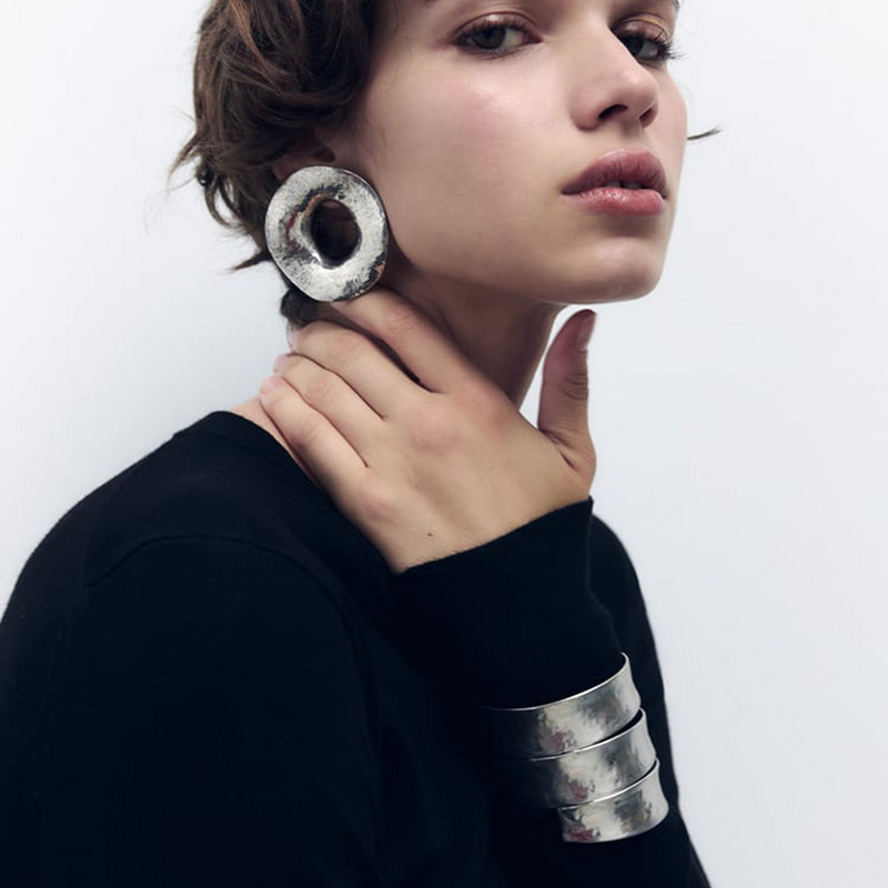 Senoviniai perdėto aukso spalvos dideli apskriti auskarai moterims Kūrybiško dizaino lydinio netaisyklingi geometriniai apvalūs auskarai papuošalai