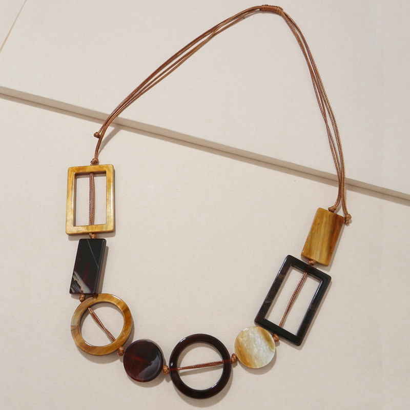 Naiste vanaaegsed geomeetrilised akrüülripatsid kaelakeed Reguleeritav köiskett metallist vaba allergiavastane kaelakee etniline käsitsi valmistatud ehted