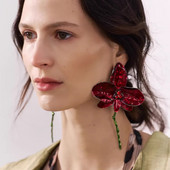 Kuumad punased tilkuva lillega metallist kõrvarõngad Rohelise varrega ripatsiga vintage käsitsi valmistatud kõrvarõngad uued