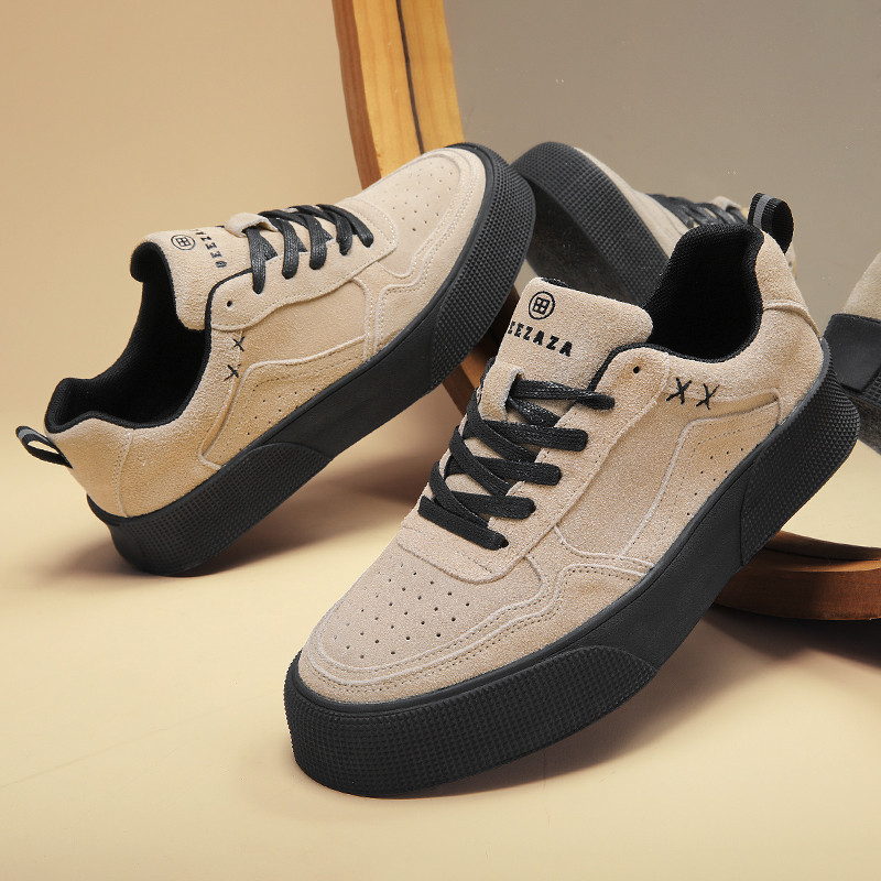 Uued meeste tossud Trendikas vabaaja mugavad ja mitmekülgsed vabaajajalatsid libisemiskindlad ja kulumiskindlad meeste kingad noortele