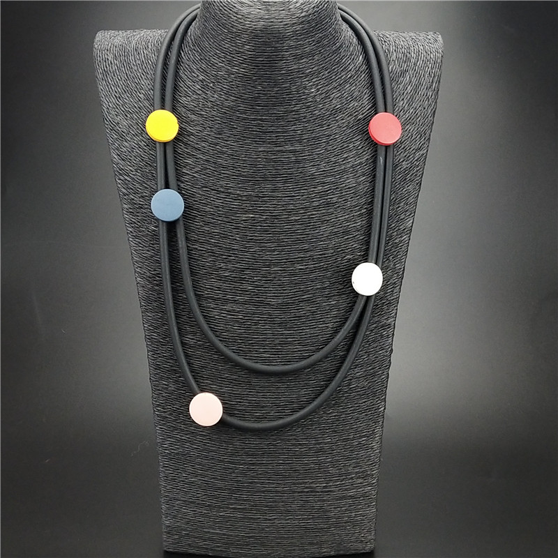 UKEBAY Nove narančaste ogrlice s ogrlicama za žene, lančići džempera, drvene ogrlice, nakit, gotički dodaci, gumeni nakit, ovratnik