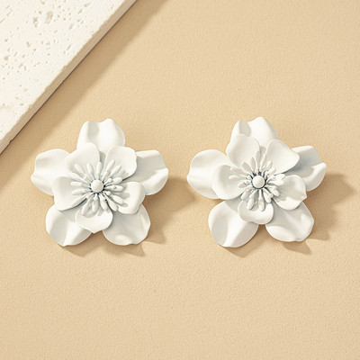 Korea magusad lillelised kõrvarõngad tüdrukutele Moeehted Naiste temperament Mitmevärvilised emailiga kroonlehed kõrvarõngad hulgimüük