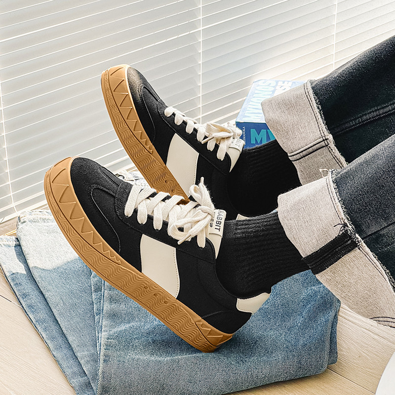 Moebränd beež meeste platvormkingad Mugavad libisemiskindlad vulkaniseeritud kingad Meeste pitsilised seemisnahast tossud meestele