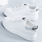 Sieviešu kedas 2024. gada modes elpojošas vulkanizētas kurpes Pu ādas platformas kurpes baltas, šņorējamas, ikdienas apavi Zapatos Mujer