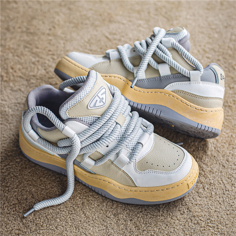 Tossud meestele Tennis Retro Y2K Bread Hip-Hop Punk Rulajalatsid Meeste tossud Paari vabaajajalatsid