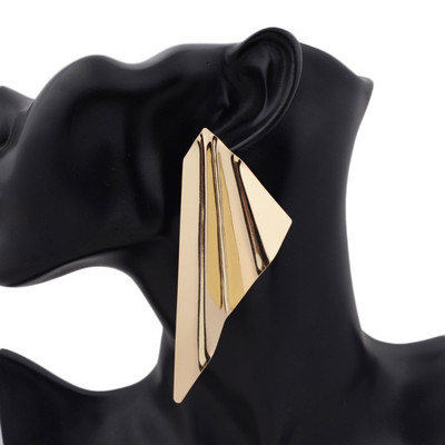 New Personality Metal Drop σκουλαρίκια για γυναίκες Ακανόνιστο υπερβολικό χρυσό χρώμα Γεωμετρικά κούφια σκουλαρίκια πεταλούδα pendientes