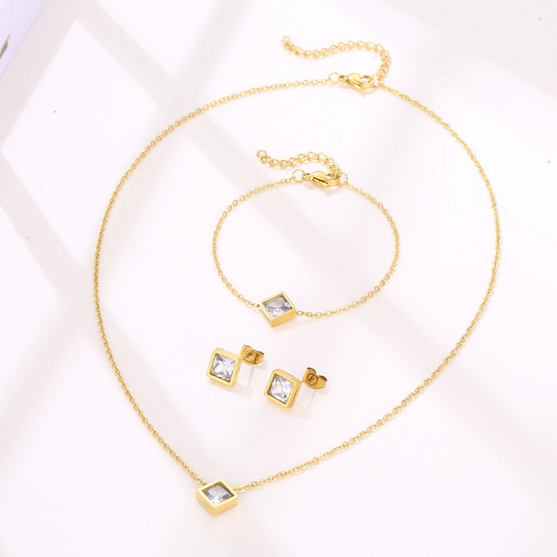 Ελαφρύ πολυτελές κομψό μενταγιόν γοητείας αλυσίδας κορεατικής μόδας για γυναίκες σετ κοσμημάτων από ανοξείδωτο ατσάλι