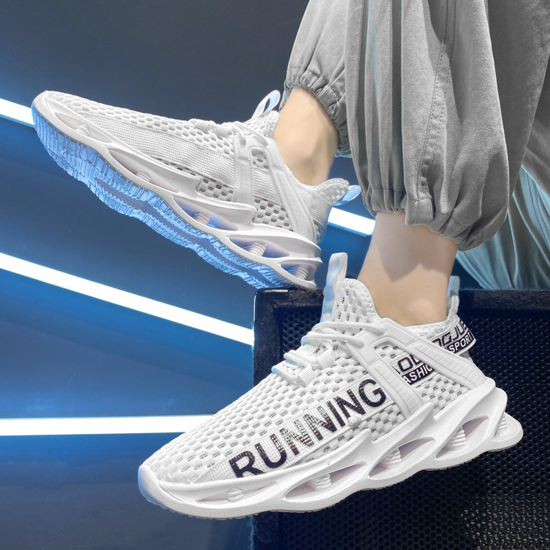 39-44 meeste kingad suvised meeste tossud kingad hingavad vabaajajalatsid Meeste tennised Luksuslikud kingad Meeste paksud tossud Vulcanize kingad