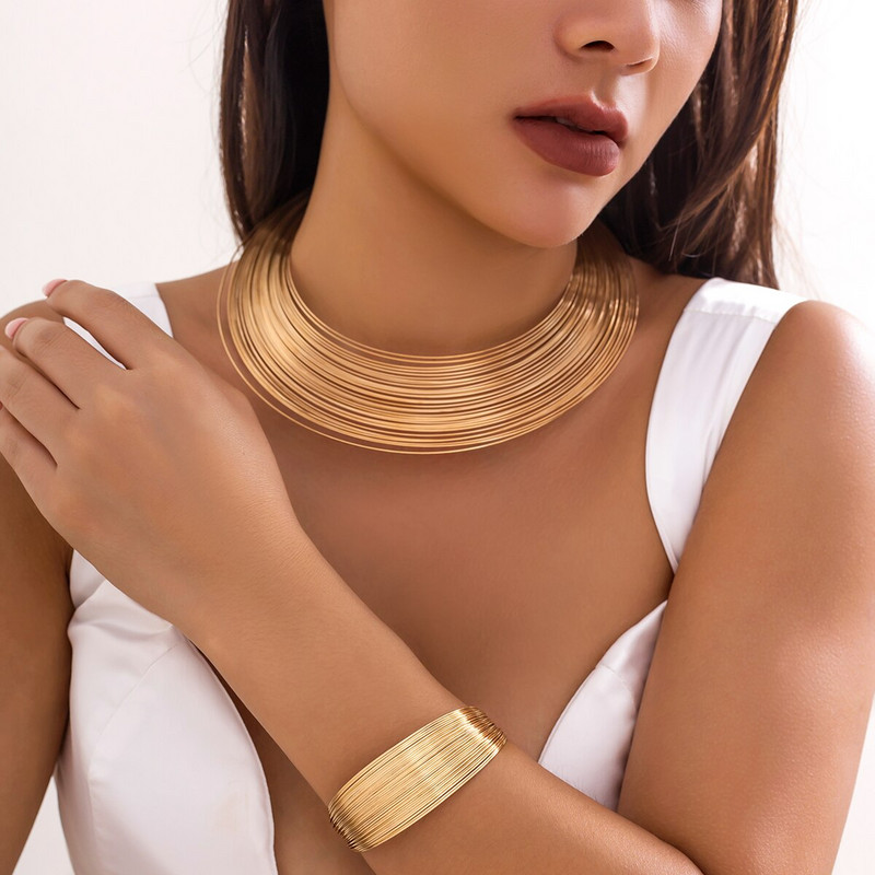 Pārspīlēta daudzslāņu metāla stieple Torques kaklarota kaklarota sievietēm Punk regulējama atvērta aproču ķēde Grunge rotaslieta dāvana