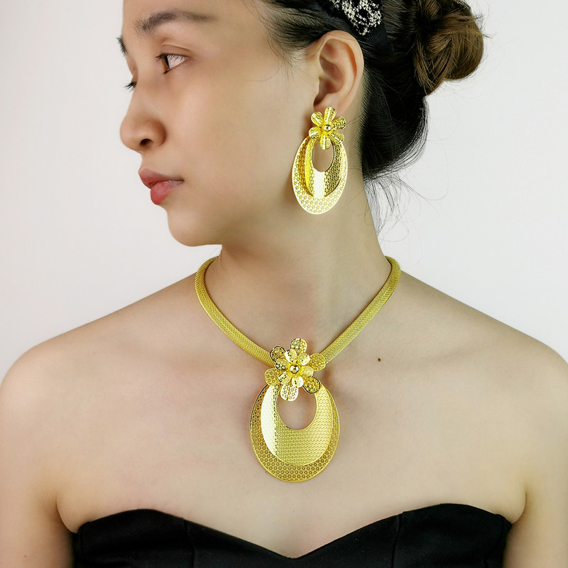 Luksuslik Dubai ehtekomplekt naistele Suur võluv ripats kaelakee kõrvarõngad pulmapidu Aafrika komplekt kollase kulla värvi aksessuaarid