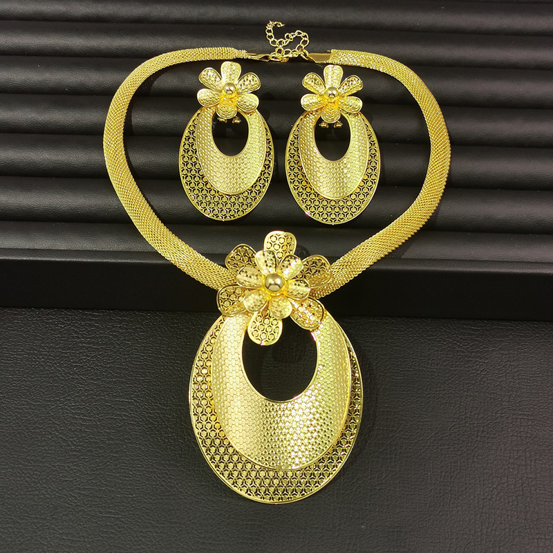 Luksuslik Dubai ehtekomplekt naistele Suur võluv ripats kaelakee kõrvarõngad pulmapidu Aafrika komplekt kollase kulla värvi aksessuaarid