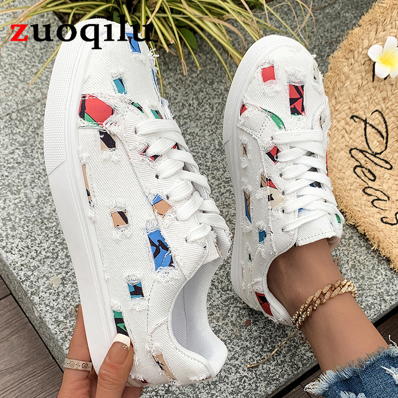 Valged naiste lõuendjalatsid Naiste mood suvised vabaajatossud Tudengite vabaajajalatsid Kõrge ülaosaga naiste vulkaniseerivad kingad Paelad