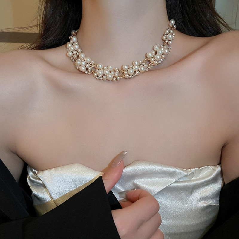 Dizajn dvorskog stila Komplet bisernog nakita Modne vintage viseće naušnice s biserima Višeslojna temperamentna biserna ogrlica za mladence