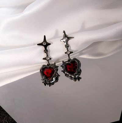 2023. gada jauni neregulāri sieviešu piespraustie auskari ar cirkoniju Mīlestības auskari simti metāla asimetriskas juvelierizstrādājumu dāvana ballītei