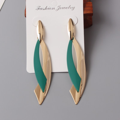 European Statement Geometric Leaf Drop Earrings for Women Long Brincos Party Jewelry Smooth Green Red Color Коледен подарък
