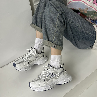 Μόδα άνοιξη και φθινόπωρο 2023 Νέα περιστασιακά άνετα αναπνεύσιμα αθλητικά παπούτσια με διχτυωτό σταυρό με στρογγυλά δάχτυλα μονόχρωμα αθλητικά παπούτσια