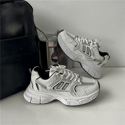 Μόδα άνοιξη και φθινόπωρο 2023 Νέα περιστασιακά άνετα αναπνεύσιμα αθλητικά παπούτσια με διχτυωτό σταυρό με στρογγυλά δάχτυλα μονόχρωμα αθλητικά παπούτσια