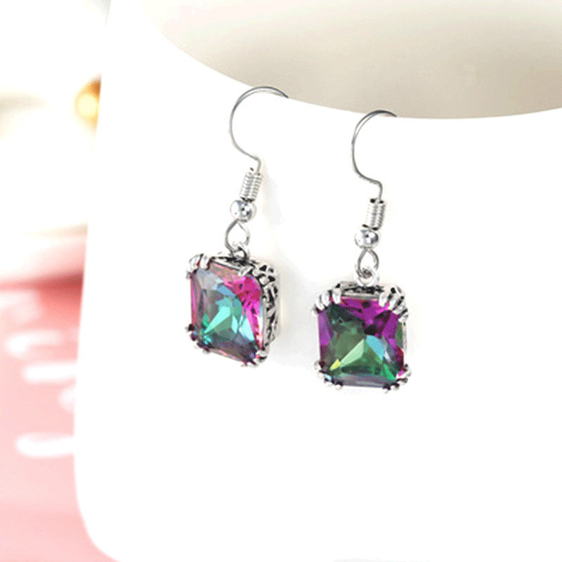 Sieviešu modes kristāla trīskrāsu auskari kaklarotu komplekts Izsmalcināts grezns unikāls dizains kaklarotas aksesuāri Valentīna dienas dāvanas