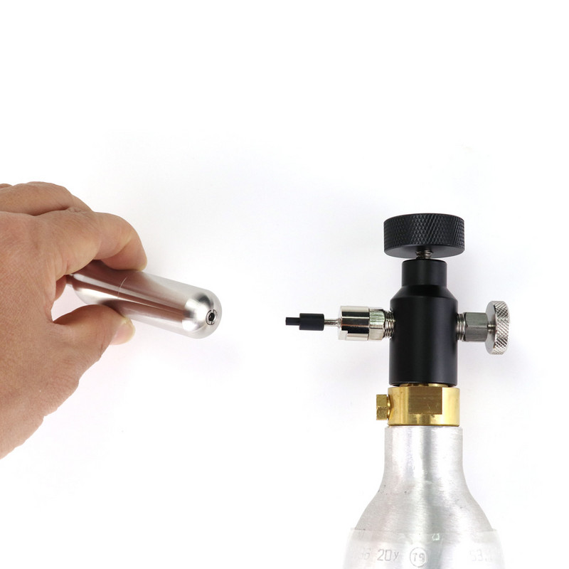 Uus Airsofti CO2 täidisenõela laadija adapteri adapter, mis sobib Soda CO2 ballooniga