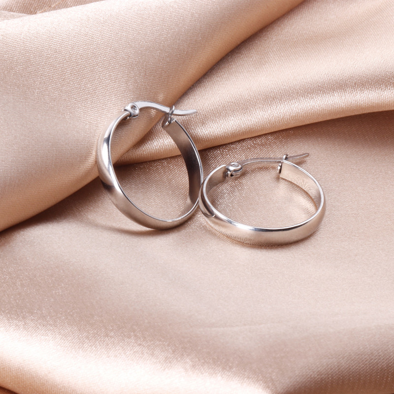 LUXUSTEEL 10/20/30/40MM rõngaskõrvarõngad naistele meestele Basic punk roostevabast terasest ringikujulised Huggies kõrvarõngad kullavärvi hõbetatud