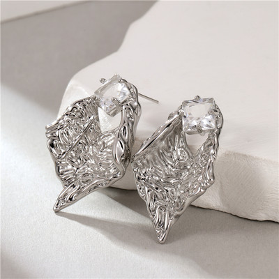 Luxusné náušnice s geometrickým nepravidelným kovovým dizajnom a zirkónovými listami pre ženy, európsky trend, vintage vysoké šperky, doplnky