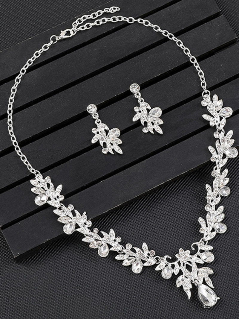 3tk ehtekomplekt kunstkristallkõrvarõngaste ja kaelakeega, sobib naistele pidudel osalemiseks