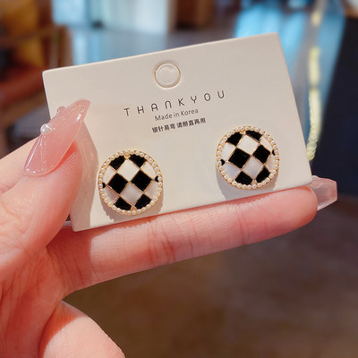 Korea INS uue retrogeomeetriaga mustast tsirkoonist kõrvarõngad naise isiksuse jaoks Lihtsad trendiga kõrvarõngad peened kõrvatarvikud