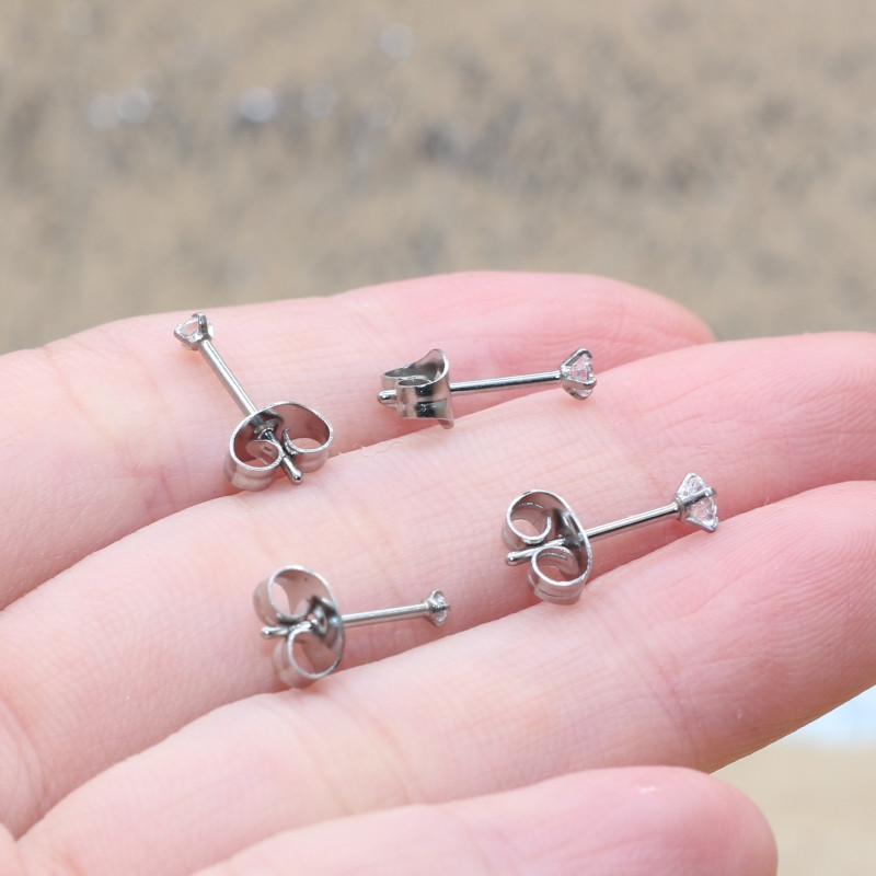 Super Mini 1,5mm Ζιργκόν 2mm από ανοξείδωτο ατσάλι Push Back Stud σκουλαρίκια για άνδρες Γυναικεία Κοσμήματα 2 τεμ.