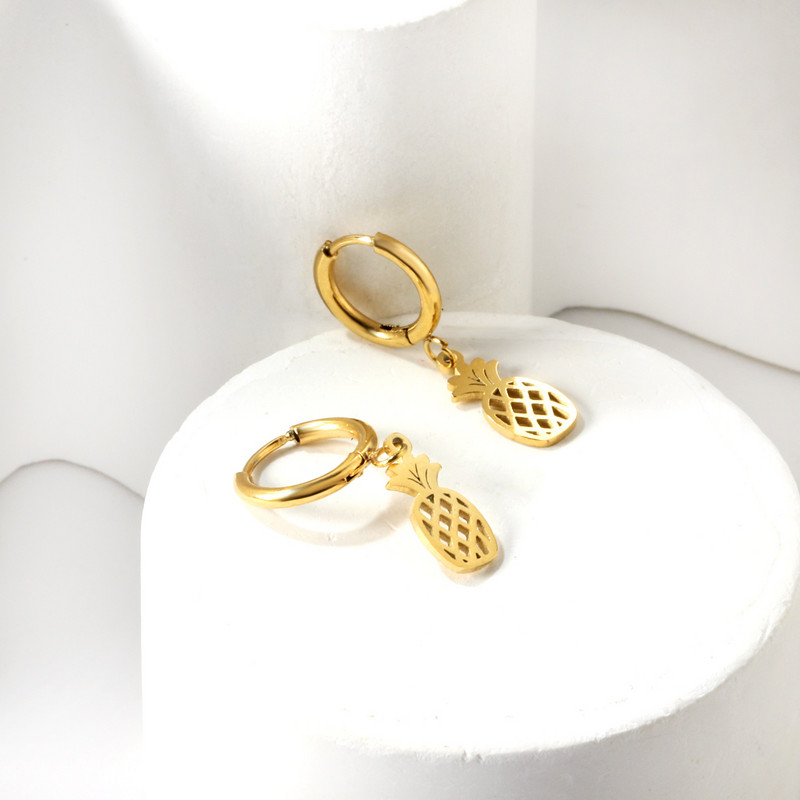 Roostevabast terasest rõngaskõrvarõngad Trendikas multikas maasikas kirss ripatsid naiste tüdrukud ümarad Huggie kõrvarõngad rippuvad peoehted