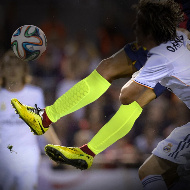 WOSWEIR 1 PC kärgstruktuuriga säärekaitse Professionaalsed spordijalgpallikilbid jalgpall säärised säärised säärevarrukad kaitsevarustus