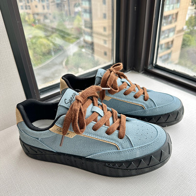 Vabaajajalatsid meestele Tossud 2024 Kevadmoe platvorm libisemiskindlad meestekingad Mitmekülgsed nööriga madala otsaga meeste lõuendist kingad Uus