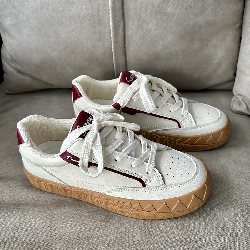 Vabaajajalatsid meestele Tossud 2024 Kevadmoe platvorm libisemiskindlad meestekingad Mitmekülgsed nööriga madala otsaga meeste lõuendist kingad Uus