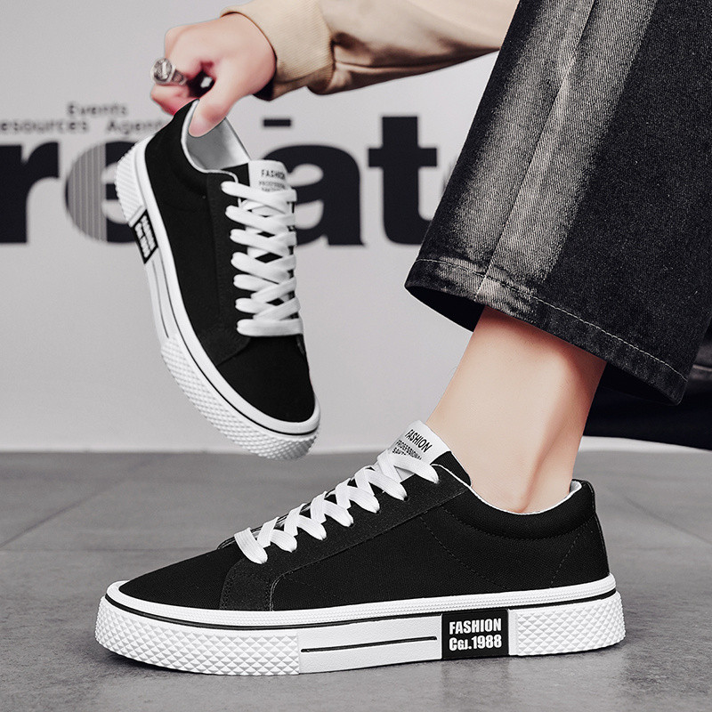 Karstā izpārdošana Modes Sarkanas audekla apavi vīriešiem Klasiski zemu augšējo vīriešu audekla kedas Harajuku Hip Hop skeitborda apavi Vīriešu ikdienas sporta kurpes