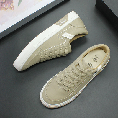 Kvėpuojantys vyriški batai 2024 pavasario nauji sportbačiai madingi žemo kirpimo drobiniai batai universalūs madingi batai jaunimo laisvalaikio batai vyrams