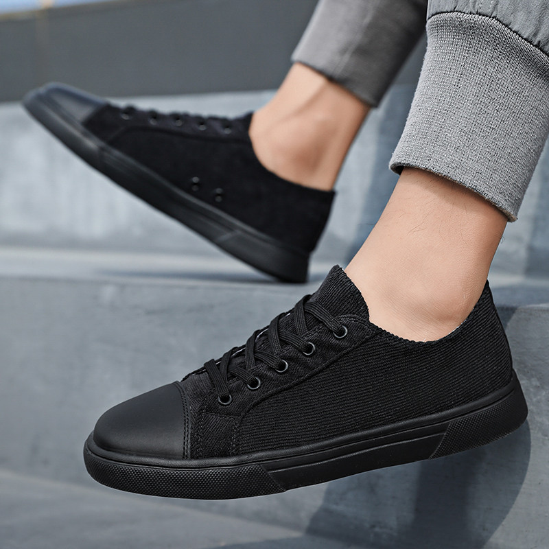 Vīriešu apavi Jauni audekla apavi Vasaras elpojoši vīriešiem Vieglas āra sporta modes ērtas ikdienas kedas pastaigām