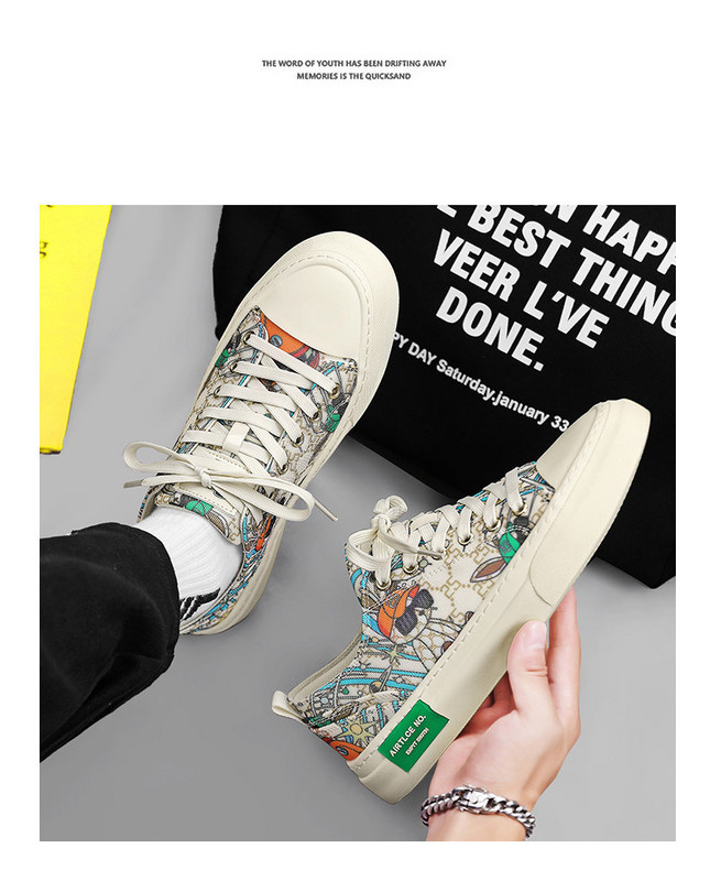 2024. gada jauni modes apavi vīriešiem Audekla ikdienas apavi Pavasara tendences Print Plakanie skeitborda apavi jauniešu šņorējamās kedas
