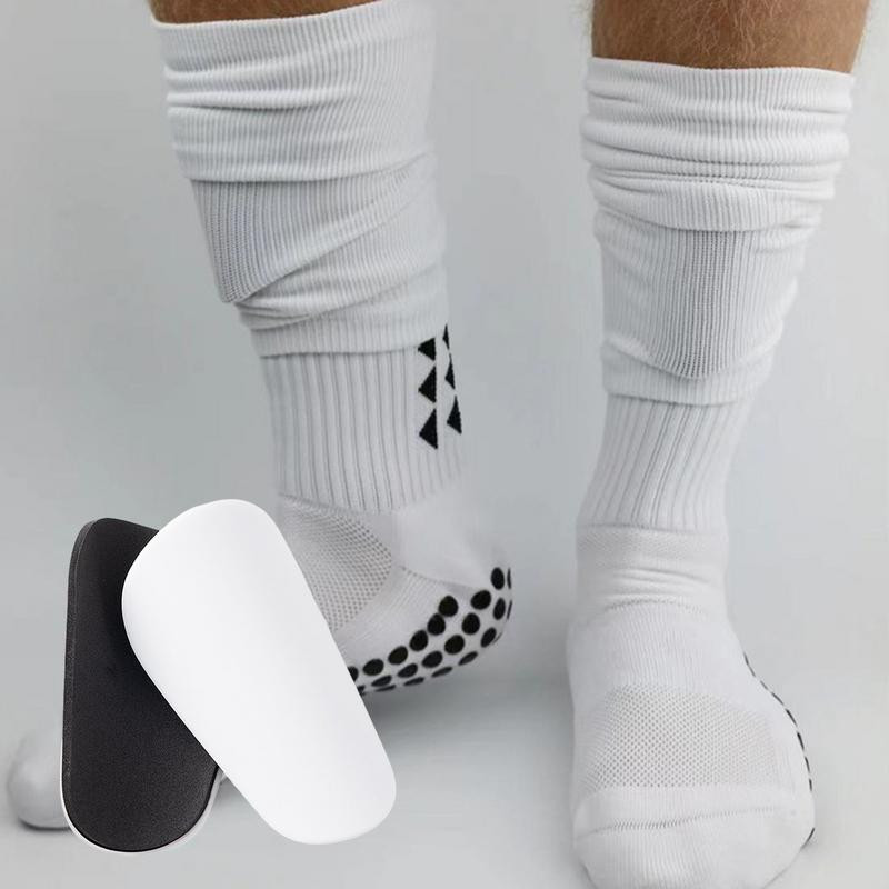 Blauzdų apsaugos mini lengvi blauzdų įklotai, skirti futbolui, ypač mažos apsaugos priemonės ir blauzdų apsaugos rankovės vyrams, moterims, vaikams