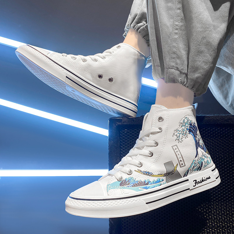 HKDQ jauni rudens augstas augšdaļas vīriešu audekla apavi Modes apdruka balti vīriešu vulkanizācijas apavi Neslīdoši vīriešu ikdienas skeitborda čības