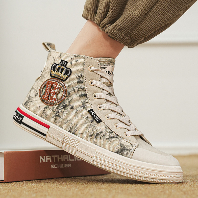 HKDQ kõrge ülaosaga lõuendist valged tossud meeste mood vabaaja lamedad disainerkingad Meeste tänaval õues hingavad libisemiskindlad meeste tossud