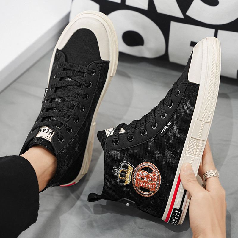 HKDQ kõrge ülaosaga lõuendist valged tossud meeste mood vabaaja lamedad disainerkingad Meeste tänaval õues hingavad libisemiskindlad meeste tossud