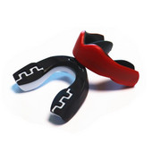 Mouthguard Slim Fit Adults and Junior Mouth Guard for Boxing Basketball Football MMA Martial Arts Hockey and All Contact Sports