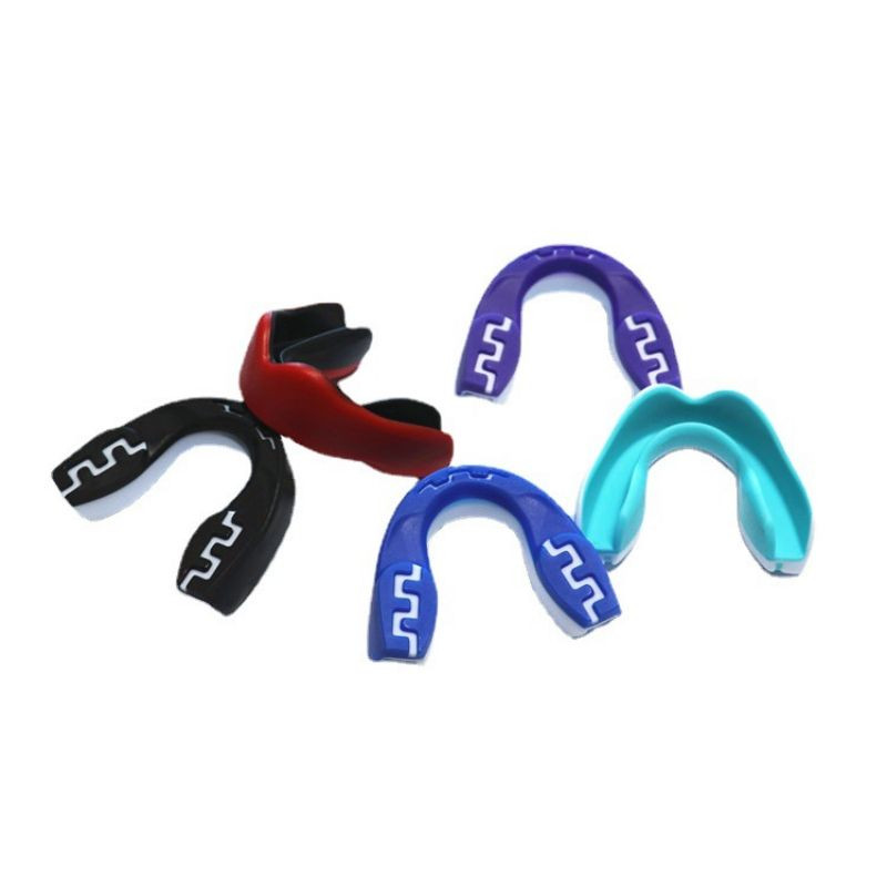 Mouthguard Slim Fit Adults and Junior Mouth Guard for Boxing Basketball Football MMA Martial Arts Hockey and All Contact Sports