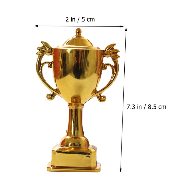 8 tk Miniatuursed trofeekaunistused Plastikust Auhinnad Karikad Jalgpallikoogid Kaunistused Aksessuaarid Laste Peotarbed Kaunistused